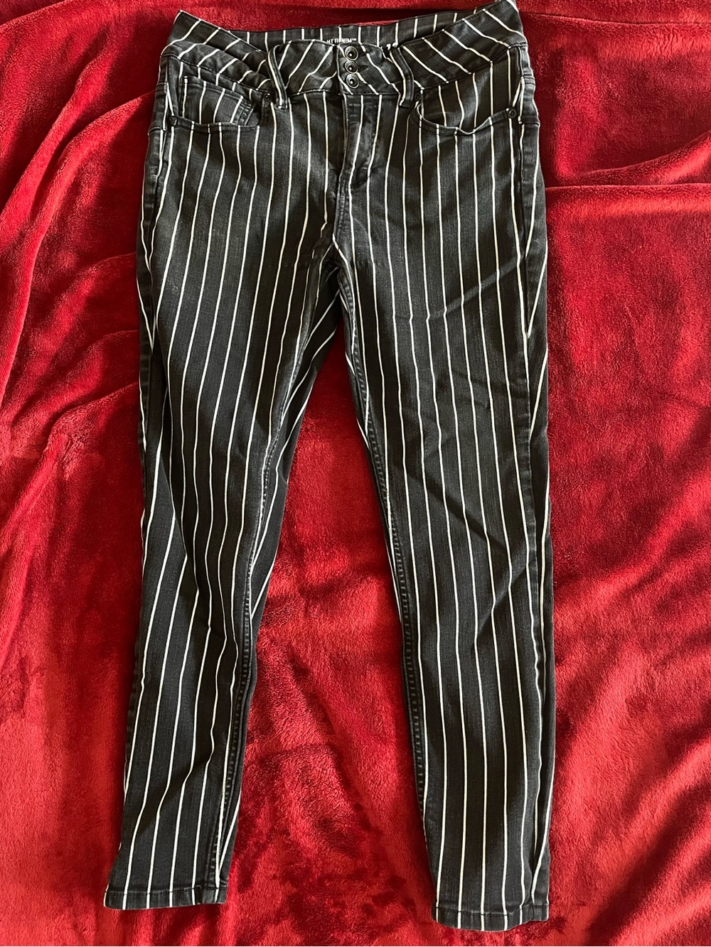 HT Denim Black & White Pinstripe Hi-Rise Super Skinny Jeans
